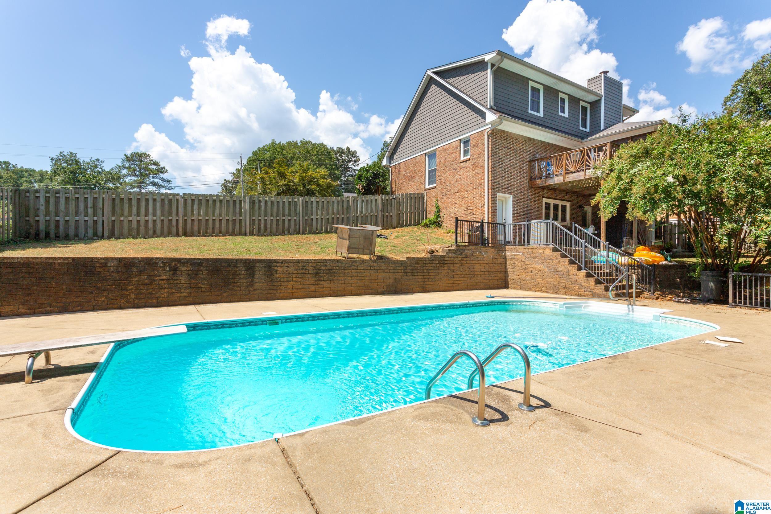 301 Woodward Road Trussville, AL 35173 - Photo 4 of 42