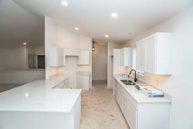 $439,900 | W206N16182 Stonebrook Drive, Jackson, WI 53037