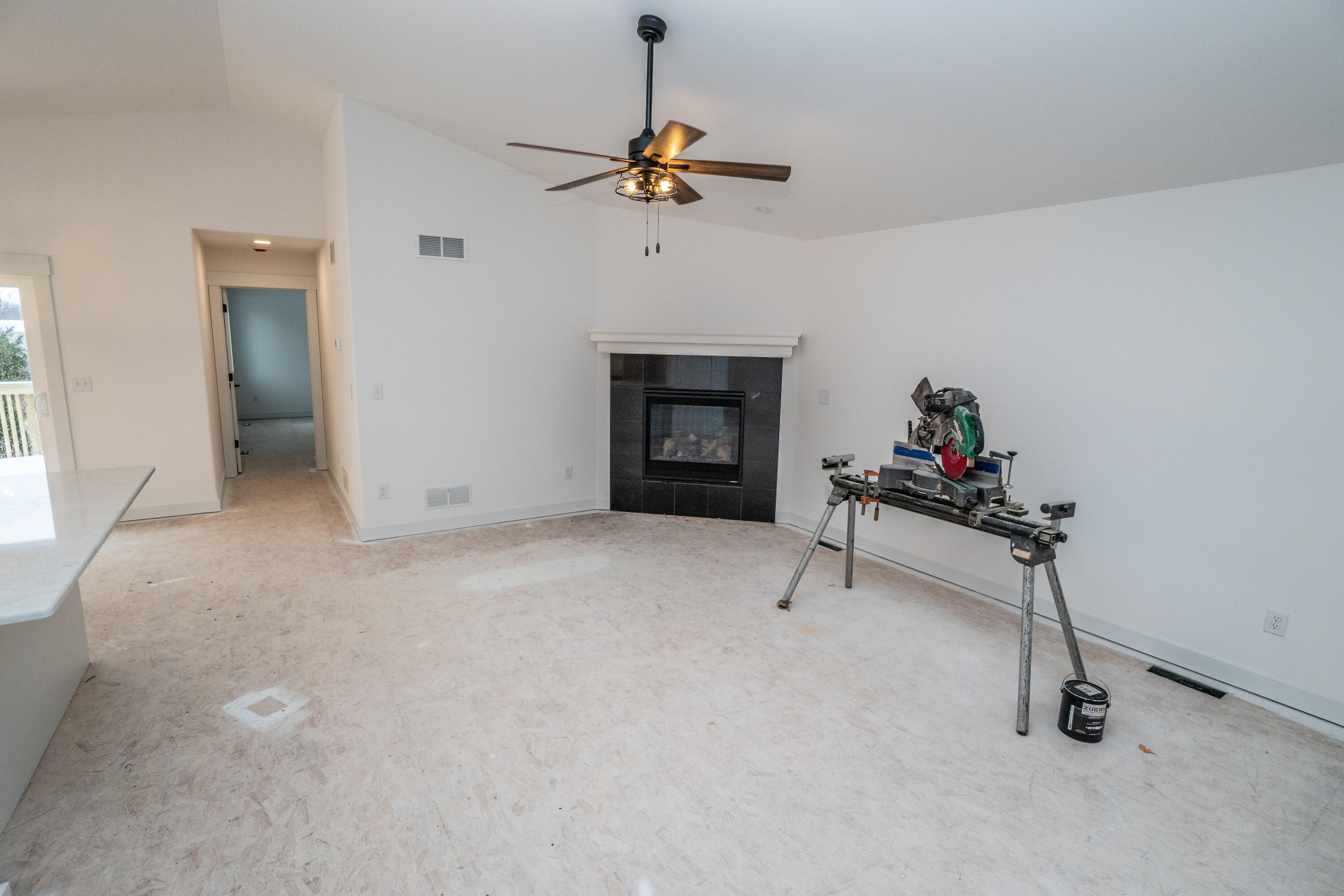 W206N16182 Stonebrook Drive Jackson, WI 53037 - Photo 9 of 20 DSC03296