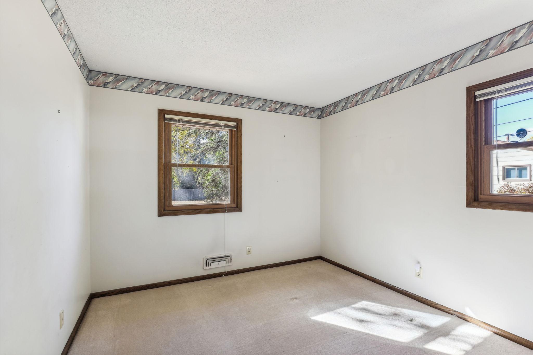 11039 Stanley Road South Bloomington, MN 55437 - Photo 21 of 41 Gallery Image 21