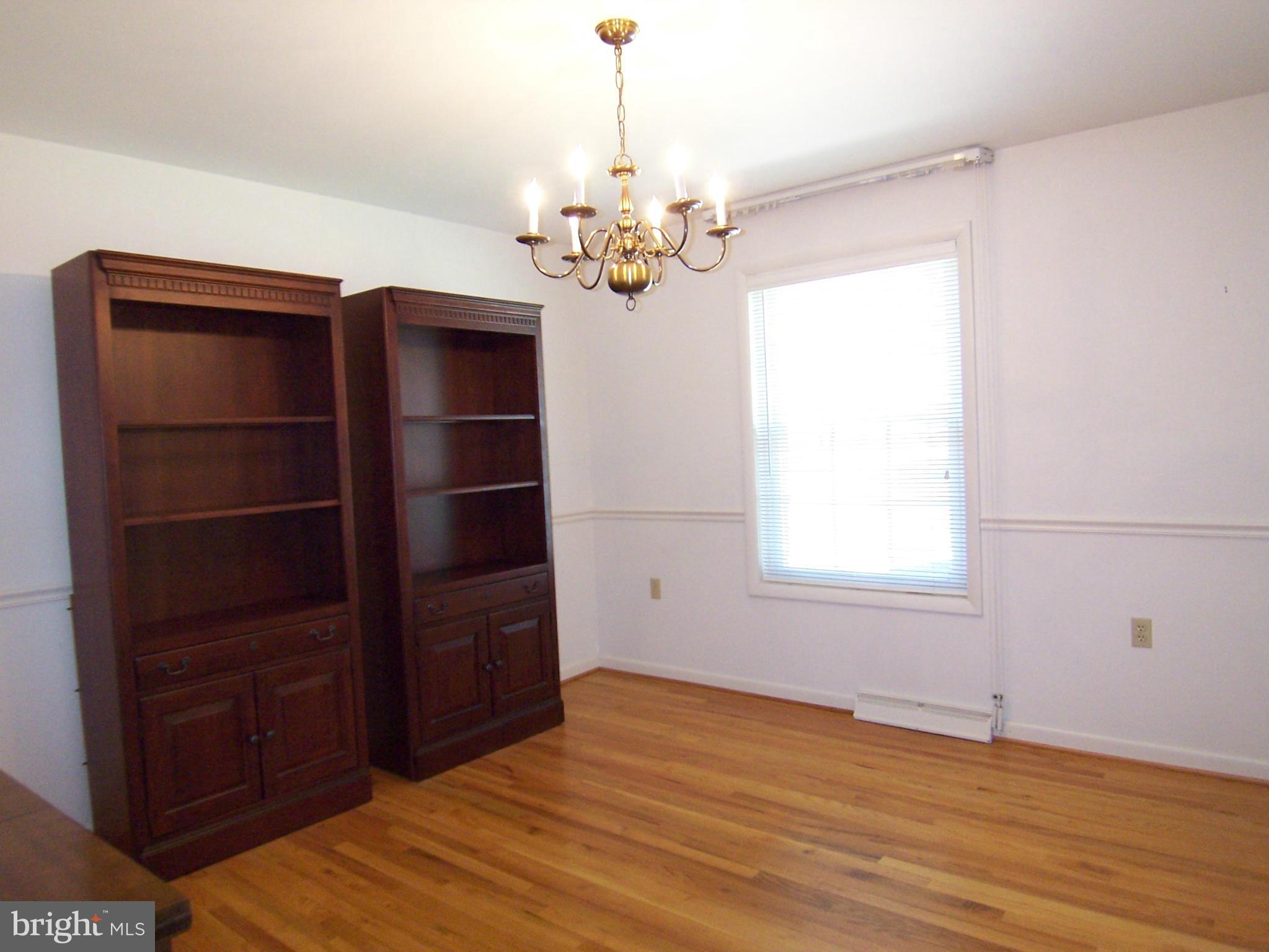 13421 Tamarack Road Silver Spring, MD 20904 - Photo 7 of 30 Dining Room