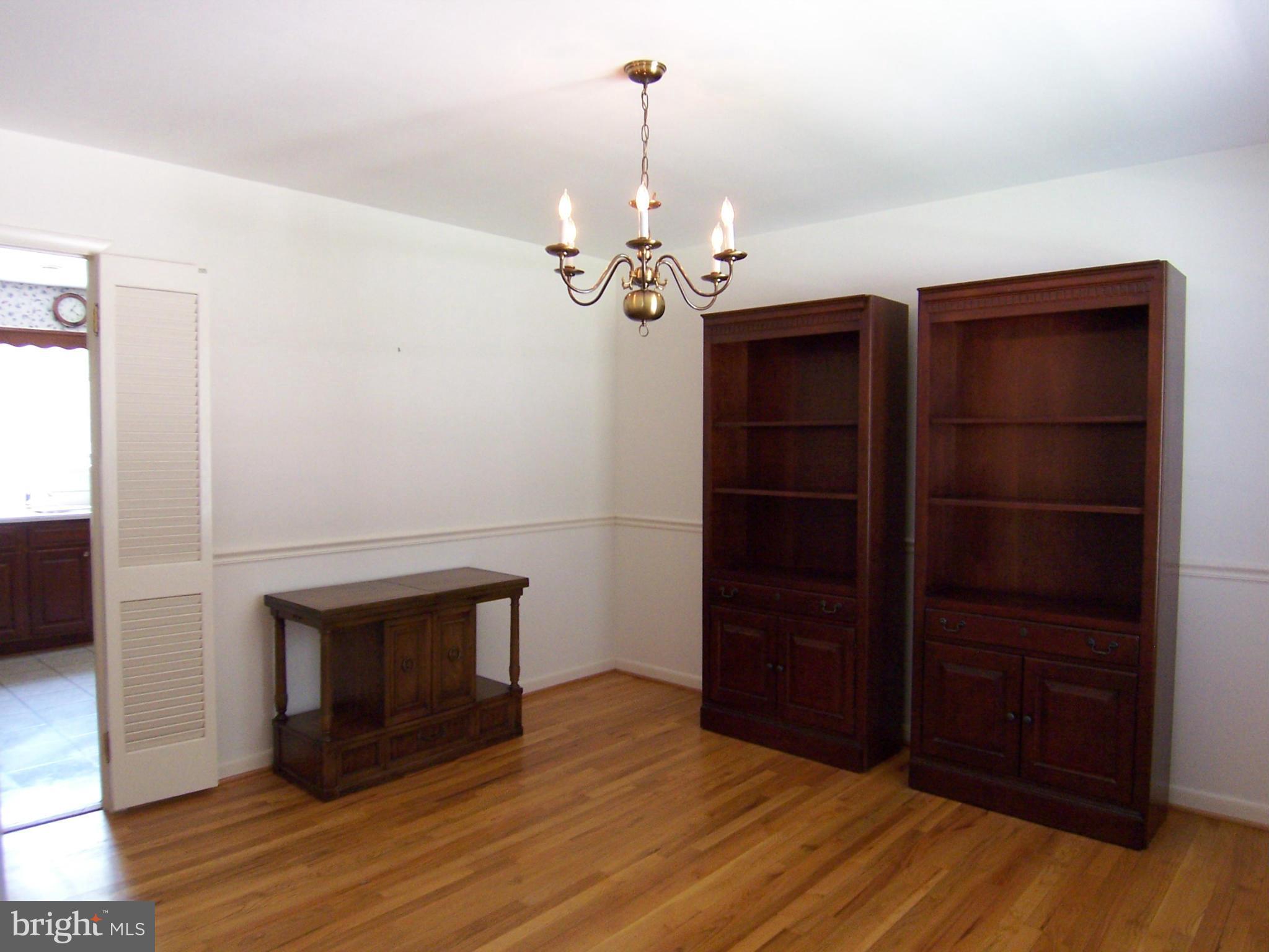 13421 Tamarack Road Silver Spring, MD 20904 - Photo 8 of 30 Dining Room