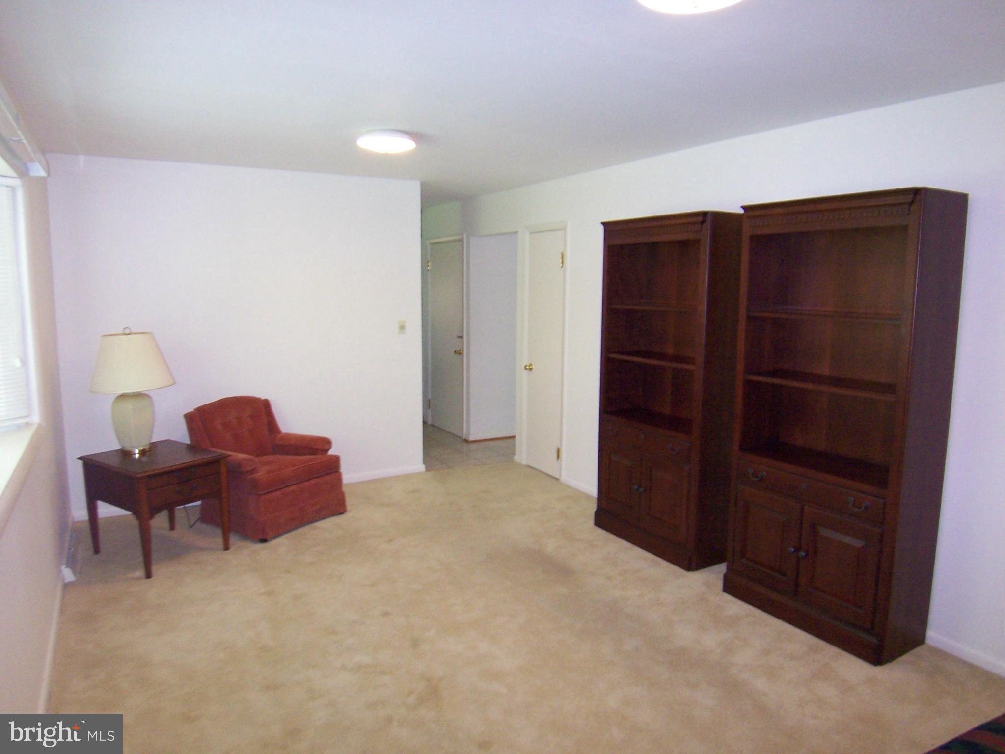 13421 Tamarack Road Silver Spring, MD 20904 - Photo 9 of 30 Family Room