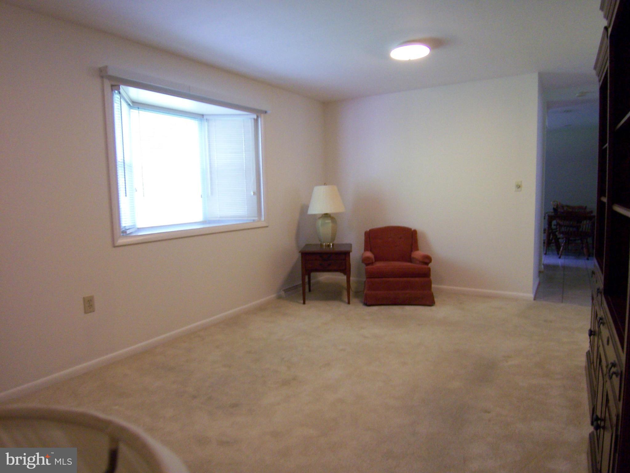13421 Tamarack Road Silver Spring, MD 20904 - Photo 10 of 30 Family Room