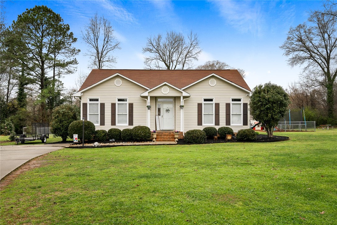 1133 Brown Road Anderson, SC 29621 - Photo 3 of 25