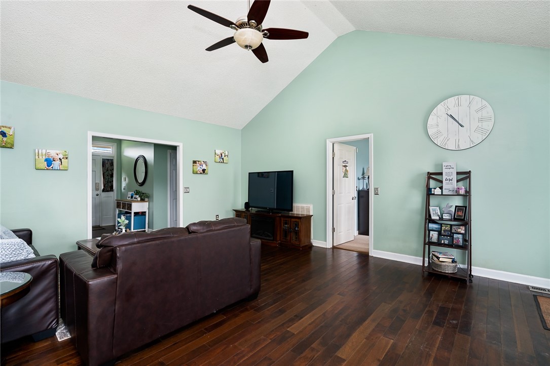 1133 Brown Road Anderson, SC 29621 - Photo 7 of 25