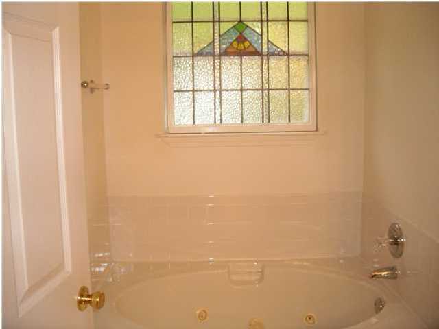 1584 Spring Lake Road DeFuniak Springs, FL 32433 - Photo 4 of 19 a bathroom with a window