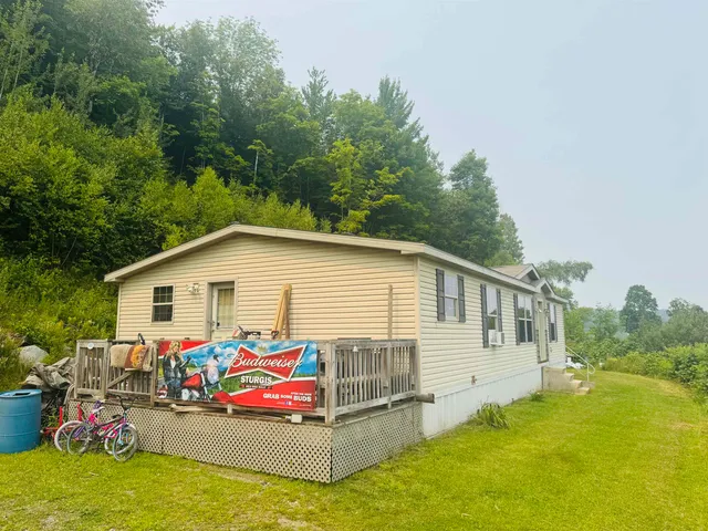 $225,000 | 670 Simino Lane, Irasburg, VT 05845
