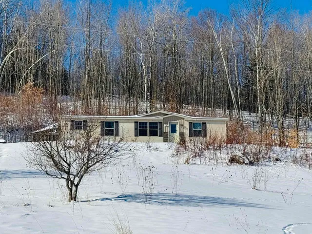 $225,000 | 670 Simino Lane, Irasburg, VT 05845