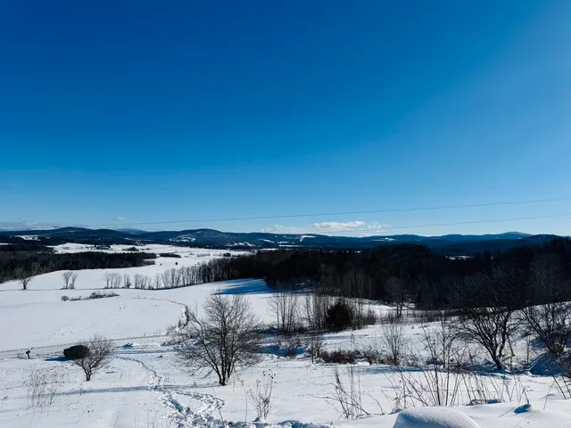 $225,000 | 670 Simino Lane, Irasburg, VT 05845