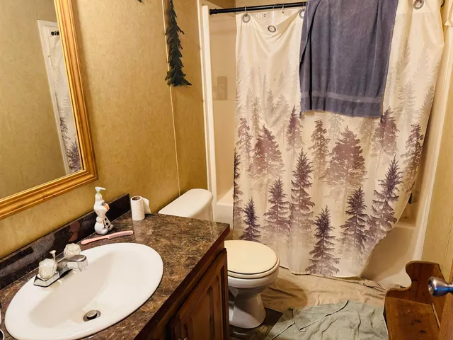 $225,000 | 670 Simino Lane, Irasburg, VT 05845