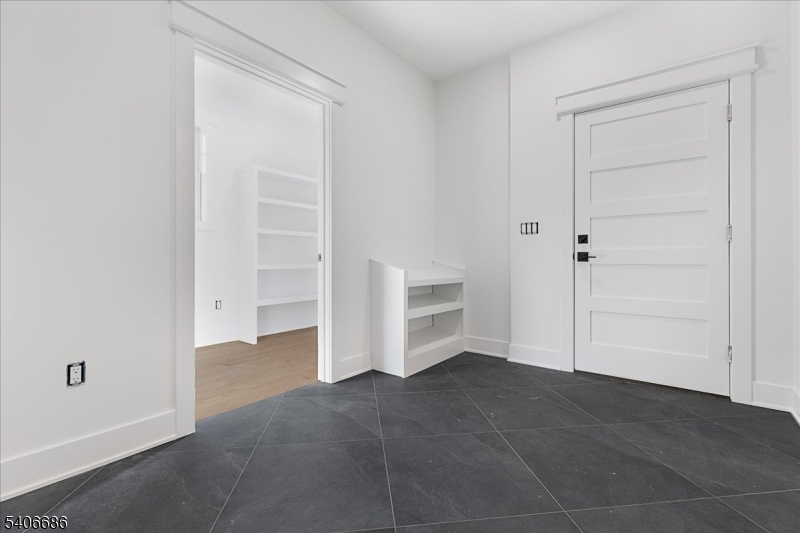 759 Mechlin Corner Road Hampton, NJ 08827 - Photo 22 of 45 a view of an empty room