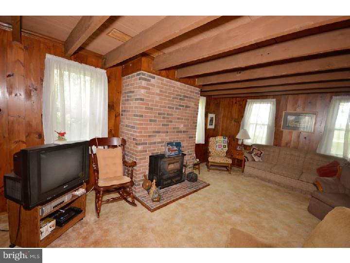 252 Red Lion Road Southampton, NJ 08088 - Photo 3 of 22