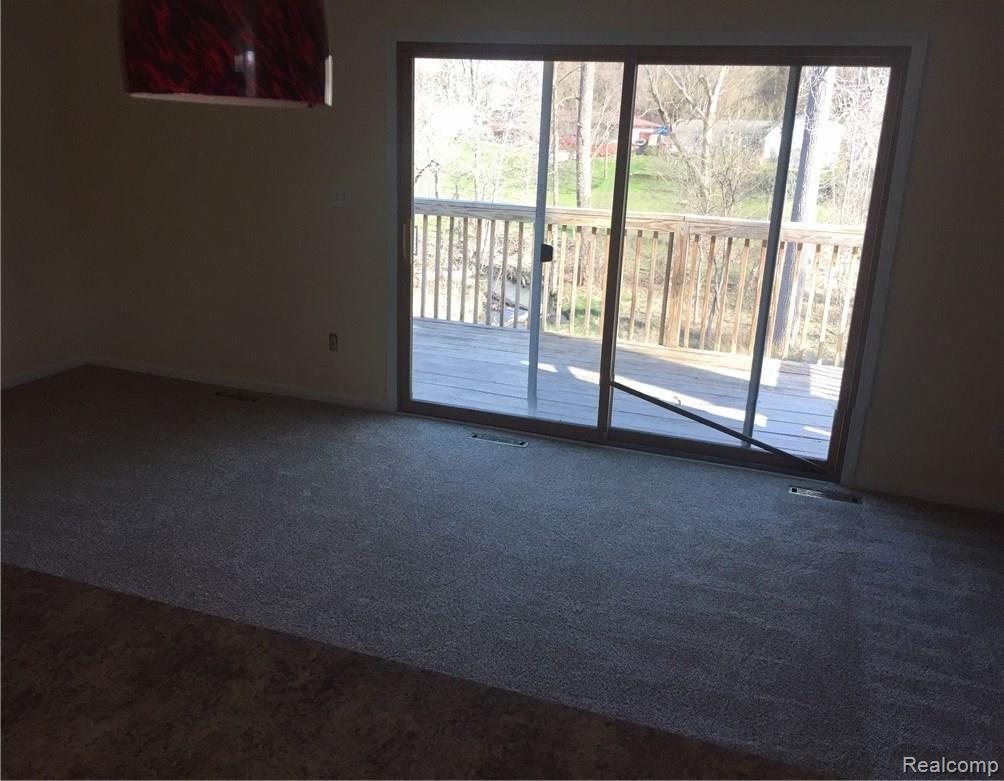 41500 Riggs Road Belleville, MI 48111 - Photo 16 of 18 1423CBC5-9D64-4512-A859-7FD083D634FB.jpeg