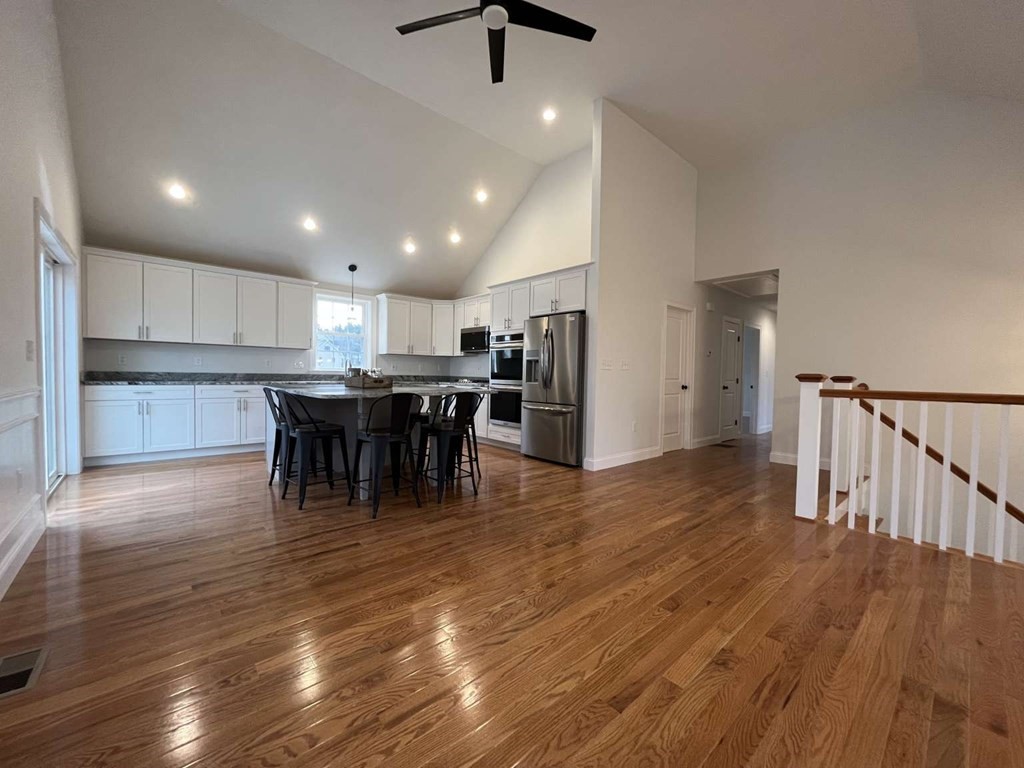 107 Putnam Hill Road Sutton, MA 01590 - Photo 4 of 21 a view of kitchen and dining room