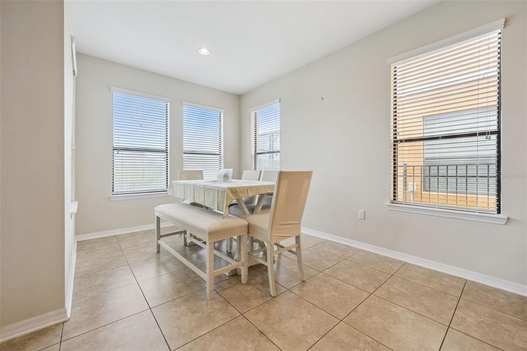 1005 Fountain Coin Loop Orlando, FL 32828 - Photo 8 of 34