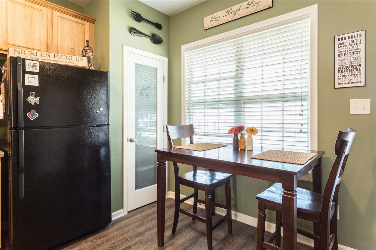 3925 Volkswalk Place Raleigh, NC 27610 - Photo 9 of 29 Dining Area