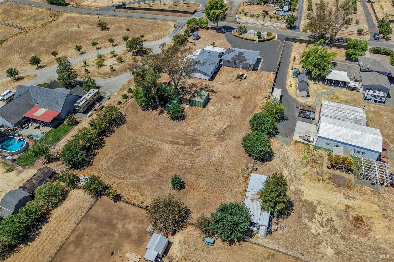 7582 Putman Road Vacaville, CA 95688 - Photo 5 of 42 Gallery Image 5