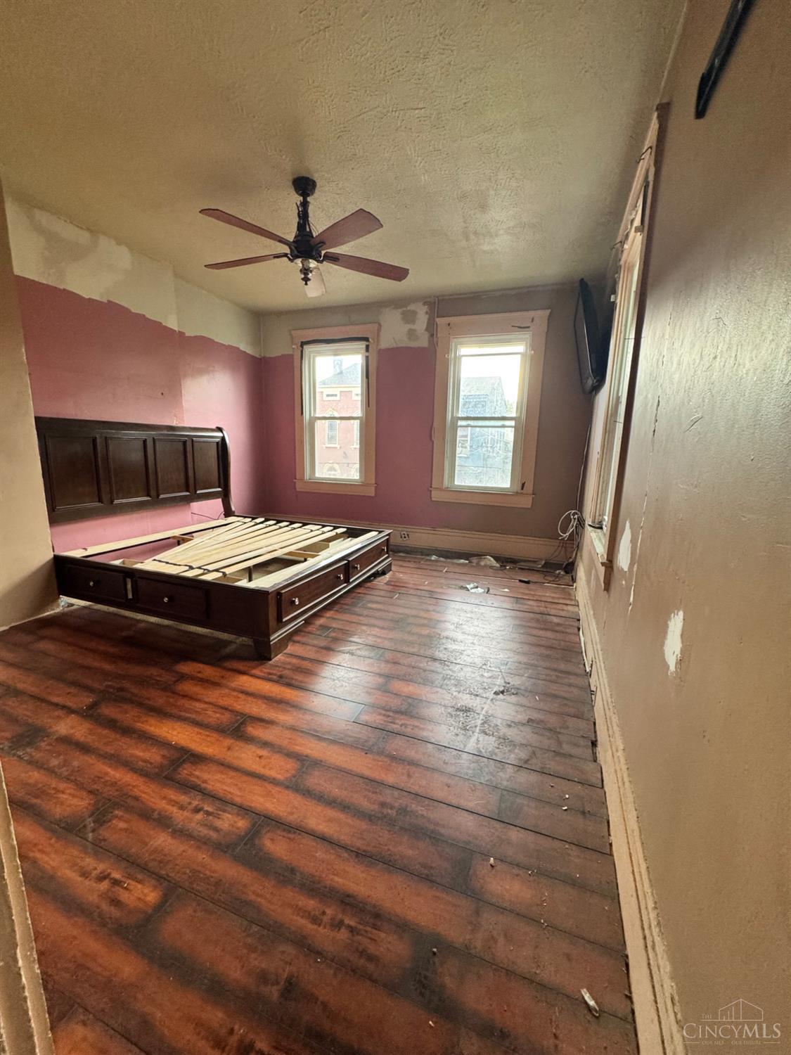 923 Findlay Street Cincinnati, OH 45214 - Photo 14 of 27