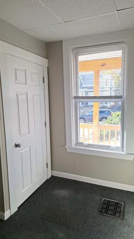 $2,500 | 68 Centre Avenue, Unit 1, Abington, MA 02351