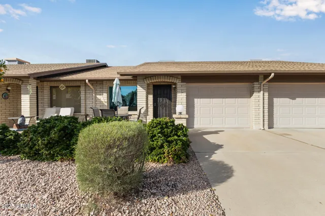 $269,900 | 520 South Greenfield Road, Unit 34, Mesa, AZ 85206
