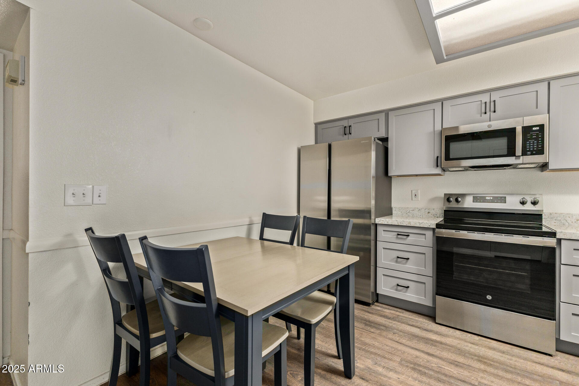 520 South Greenfield Road, Unit 34 Mesa, AZ 85206 - Photo 8 of 39 Remodeled Kitchen