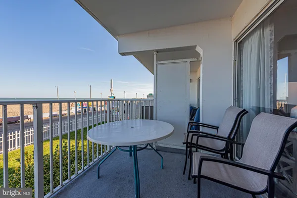 $619,000 | 401 Atlantic Avenue, Unit 103, Ocean City, MD 21842