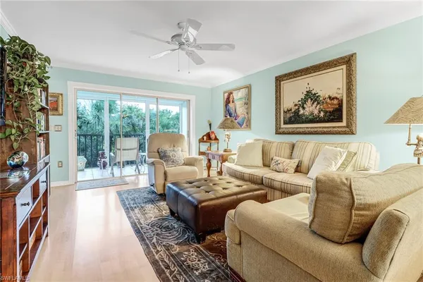 $1,999 | 3041 Sandpiper Bay Circle, Unit H201, Naples, FL 34112
