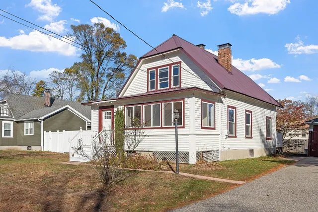 $380,000 | 9 Snow Street, Concord, NH 03303
