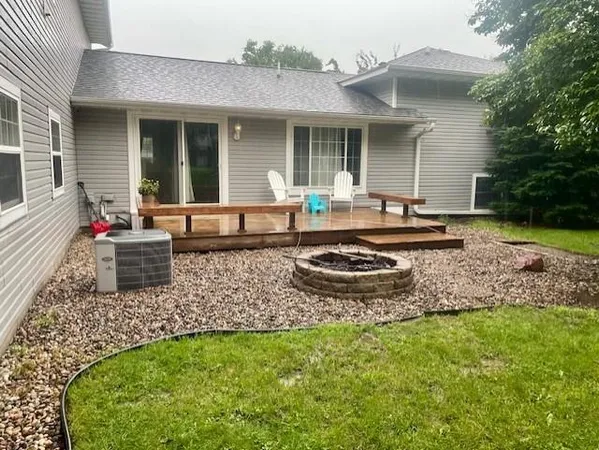 $410,000 | 225 Country Club Drive, Lewiston, MN 55952