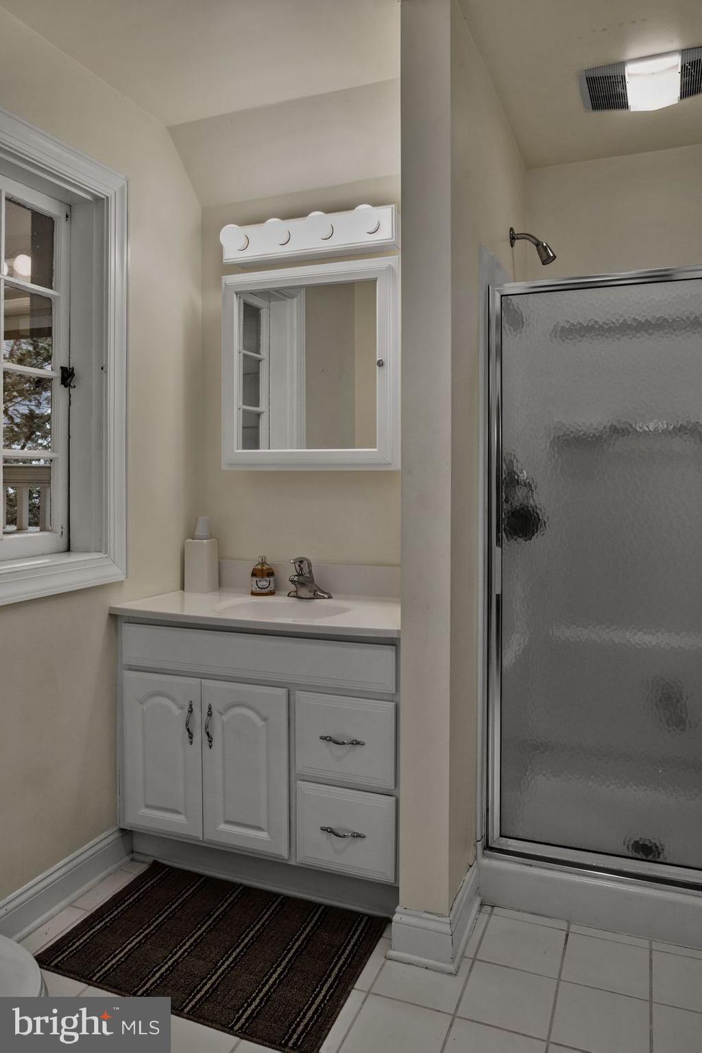 1125 Conshohocken State Road Gladwyne, PA 19035 - Photo 37 of 38