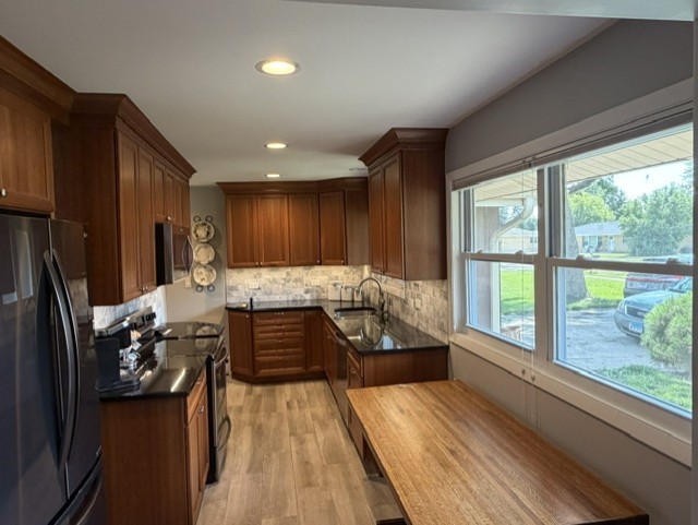 443 Glendale Road Roselle, IL 60172 - Photo 9 of 22 Gallery Image 9