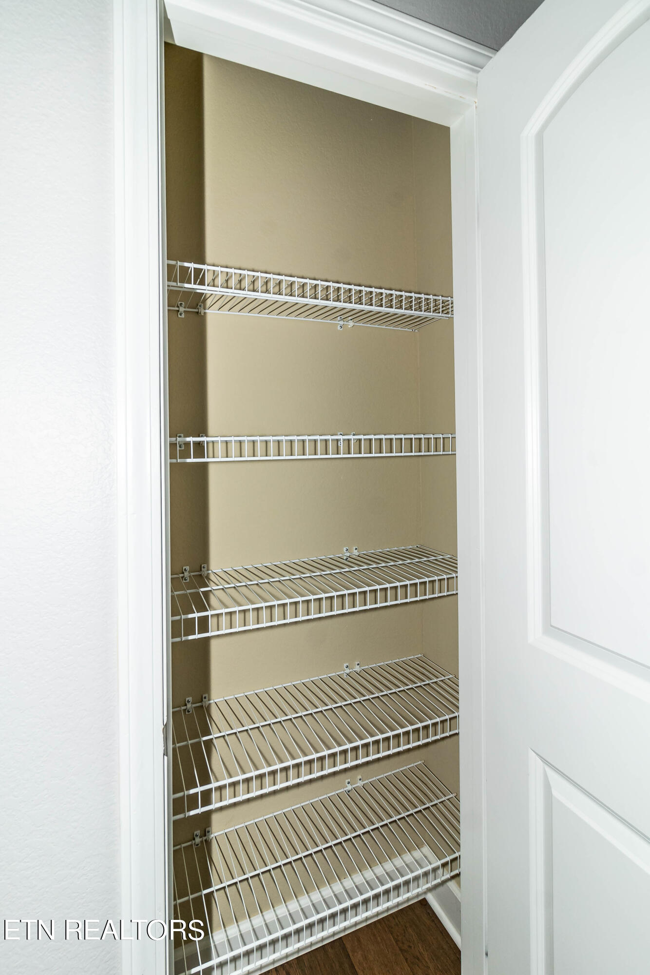 433 Sandpiper Lane, Unit 433 Bean Station, TN 37708 - Photo 46 of 54 10