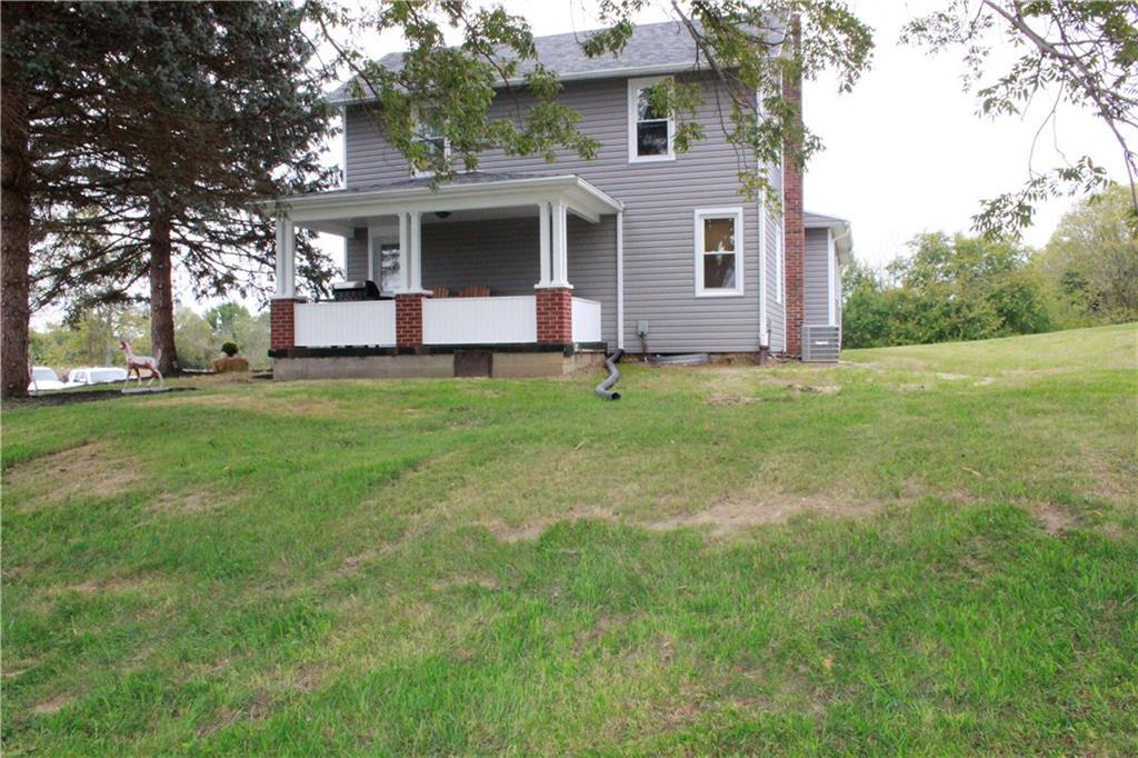 4243 Miller Road Springfield, OH 45502 - Photo 5 of 58