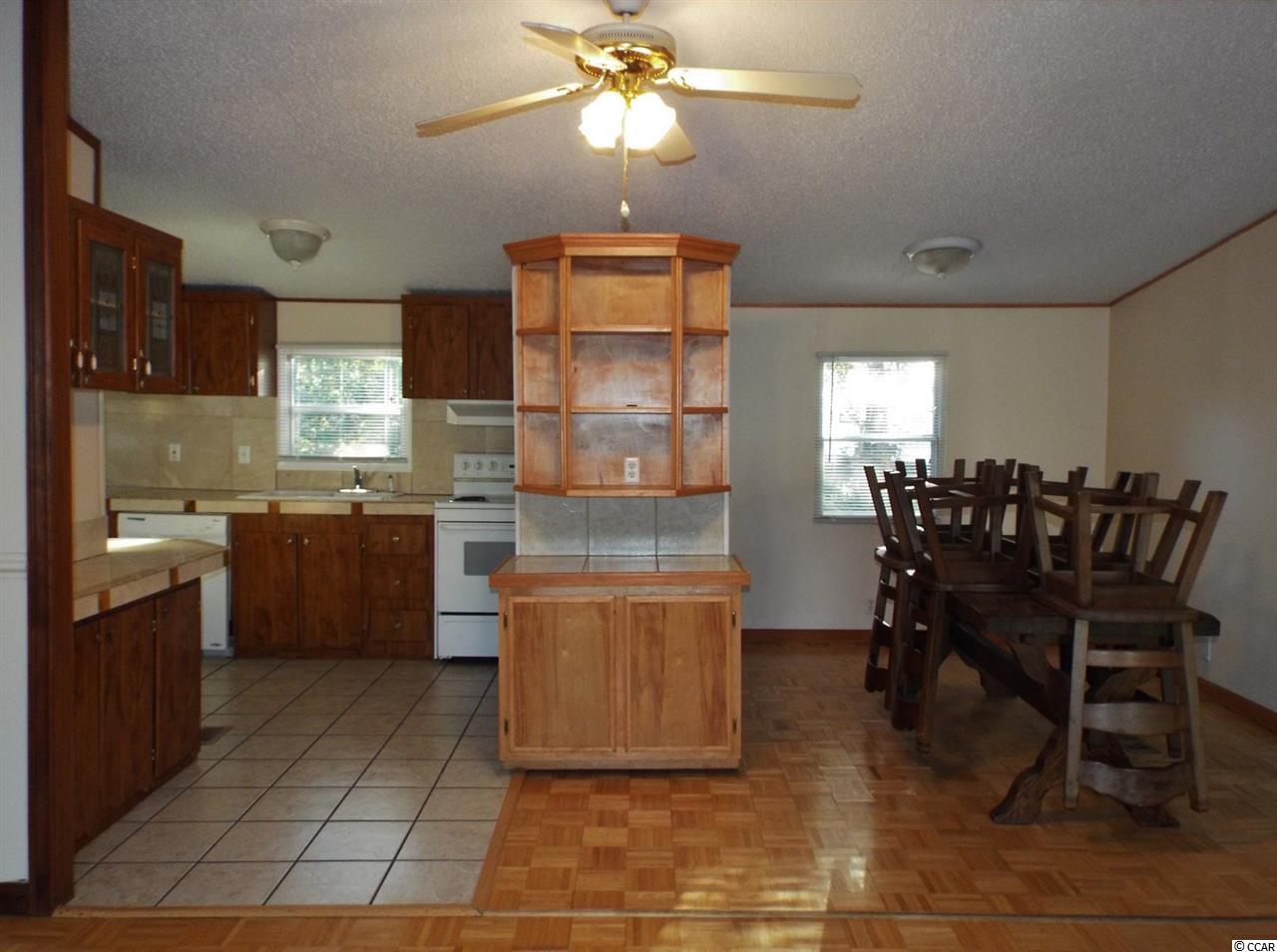 872 Whaler Place Murrells Inlet, SC 29576 - Photo 3 of 25 Gallery Image 3