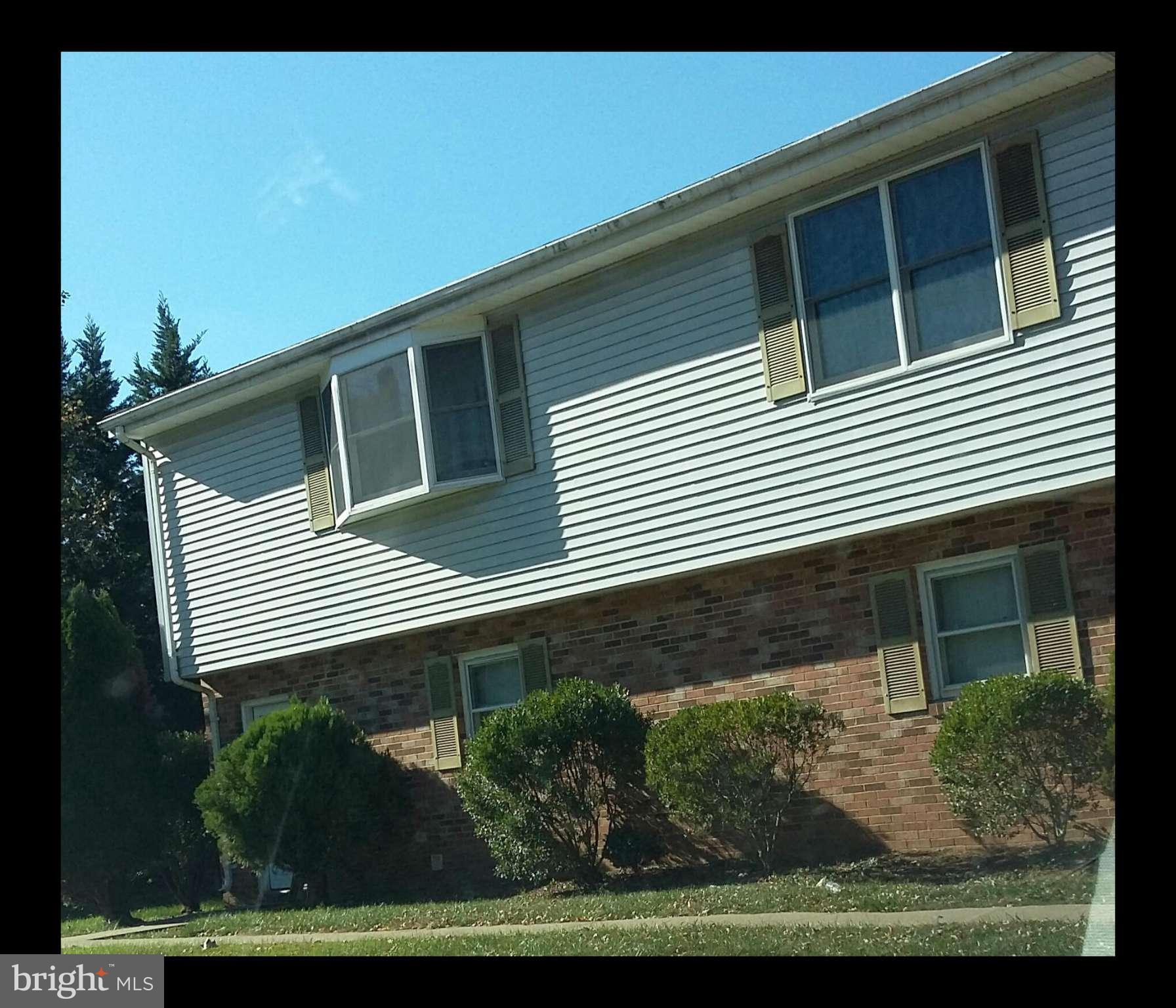 253 Dry Mill Road Southwest Leesburg, VA 20175 - Photo 1 of 7 Exterior (Front)