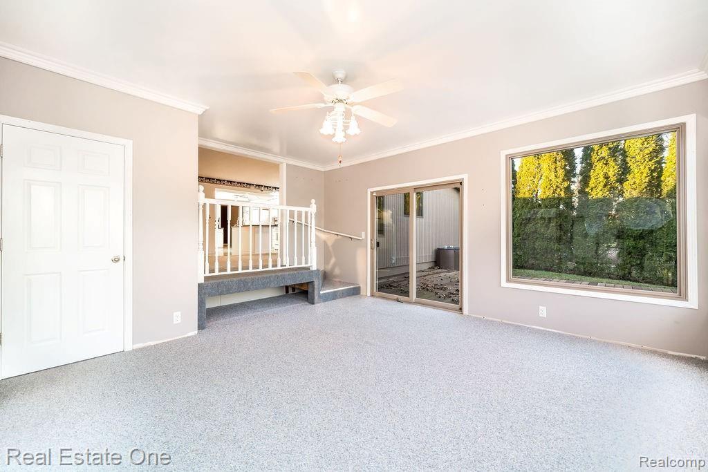 176 Texas Avenue Rochester, MI 48309 - Photo 11 of 35 DSC00318-Edit.jpg