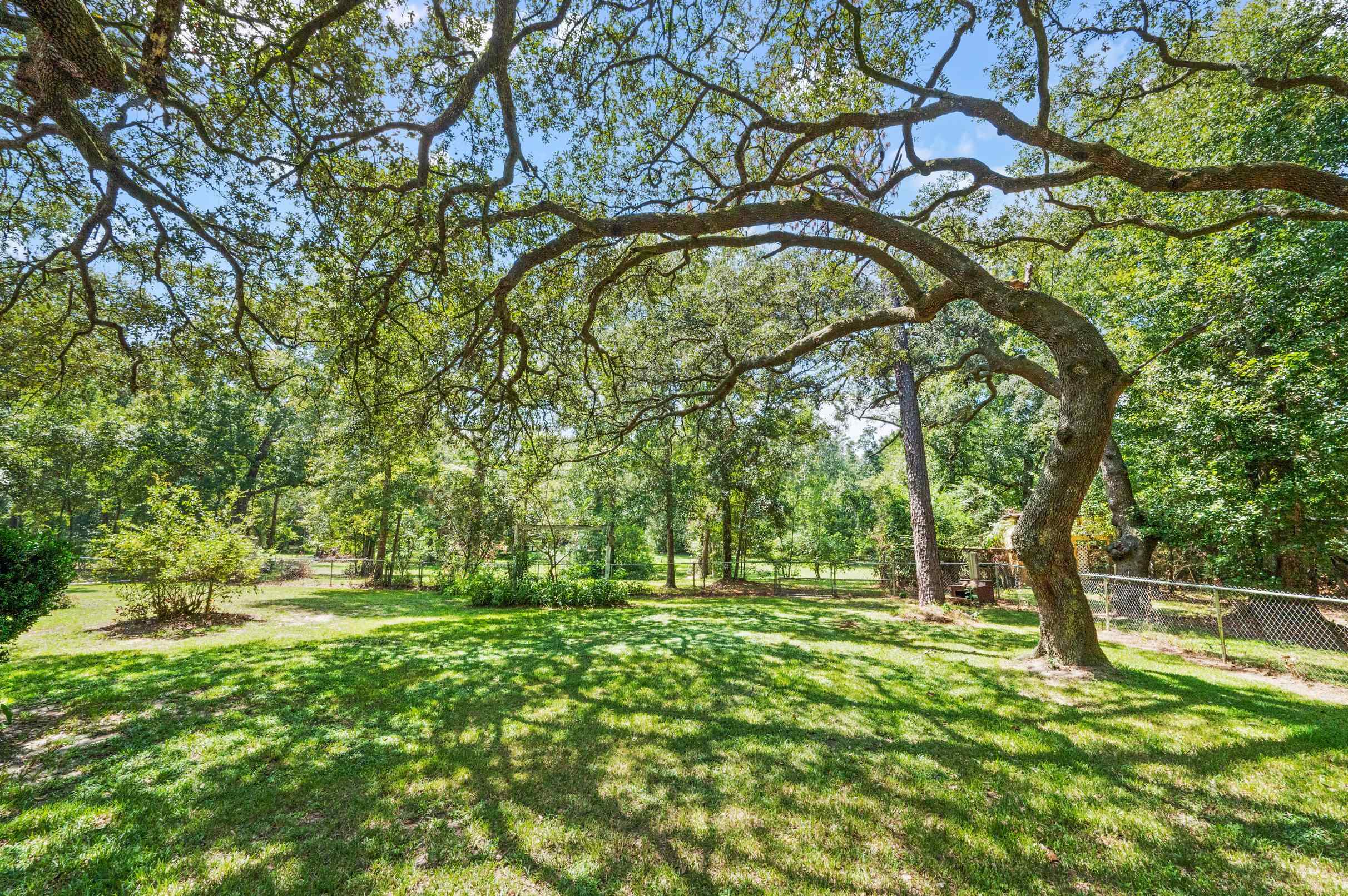 10421 Hilltop Drive Foley, AL 36535 - Photo 15 of 22