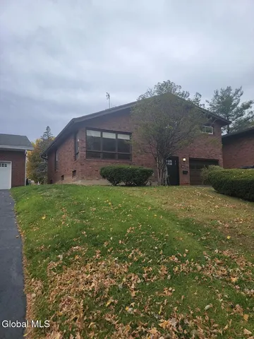 $3,000 | 15 Prospect Terrace, Albany, NY 12208