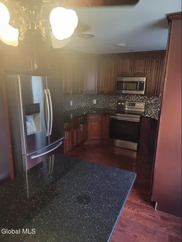 $3,000 | 15 Prospect Terrace, Albany, NY 12208