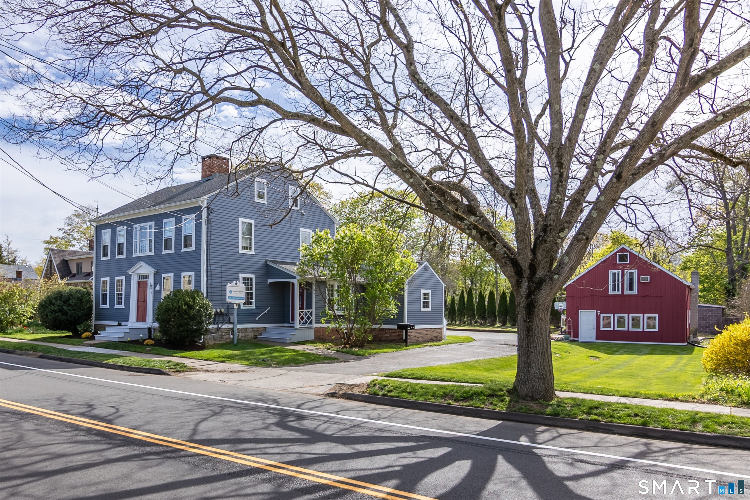 48 State Street Guilford, CT 06437 - Photo 12 of 40