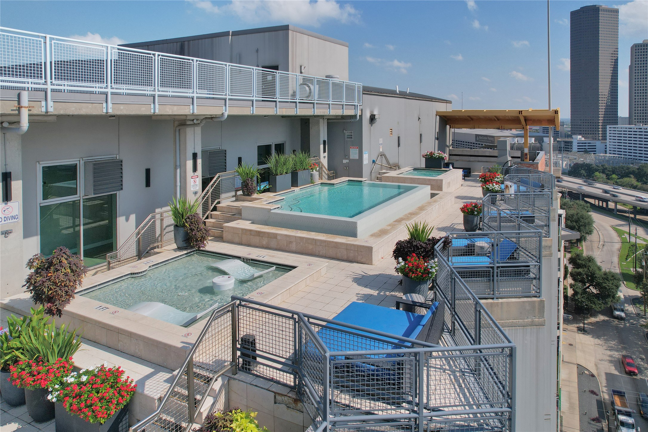 2000 Bagby Street, Unit 2401 Houston, TX 77002 - Photo 39 of 39 a view of a chairs and table in a patio
