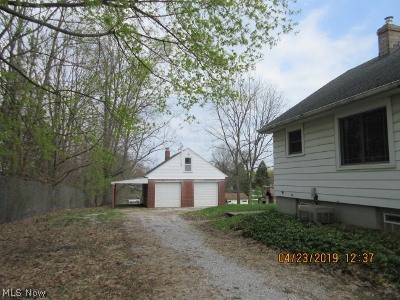 581 Killian Road Akron, OH 44319 - Photo 3 of 15