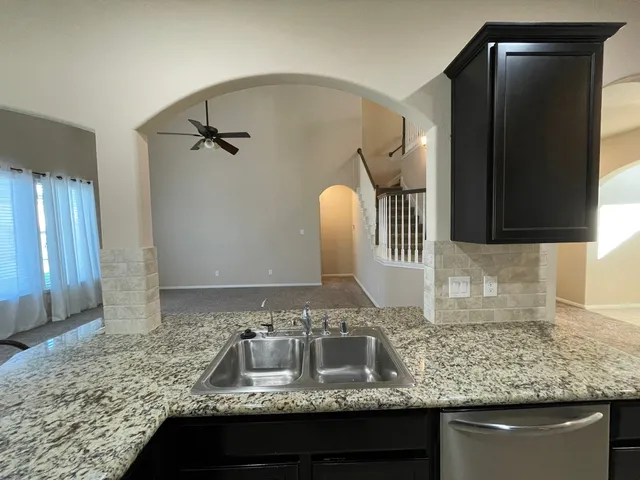 $2,250 | 1826 Bravos Manor Lane, Fresno, TX 77545