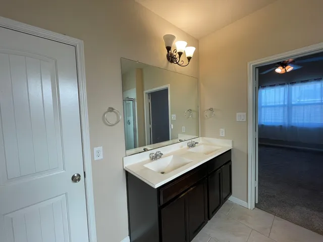 $2,250 | 1826 Bravos Manor Lane, Fresno, TX 77545