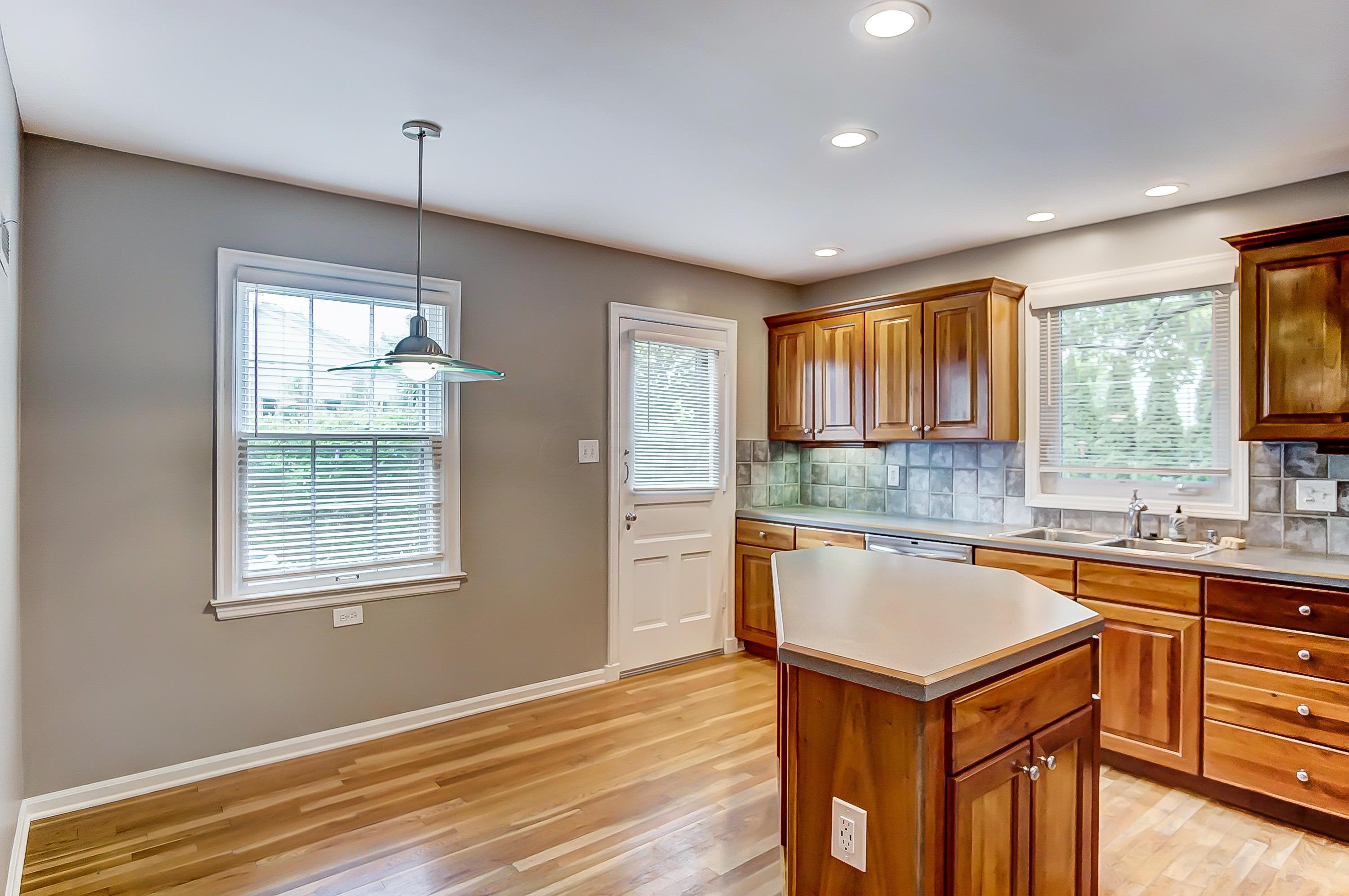 2600 Coventry Road Columbus, OH 43221 - Photo 11 of 42