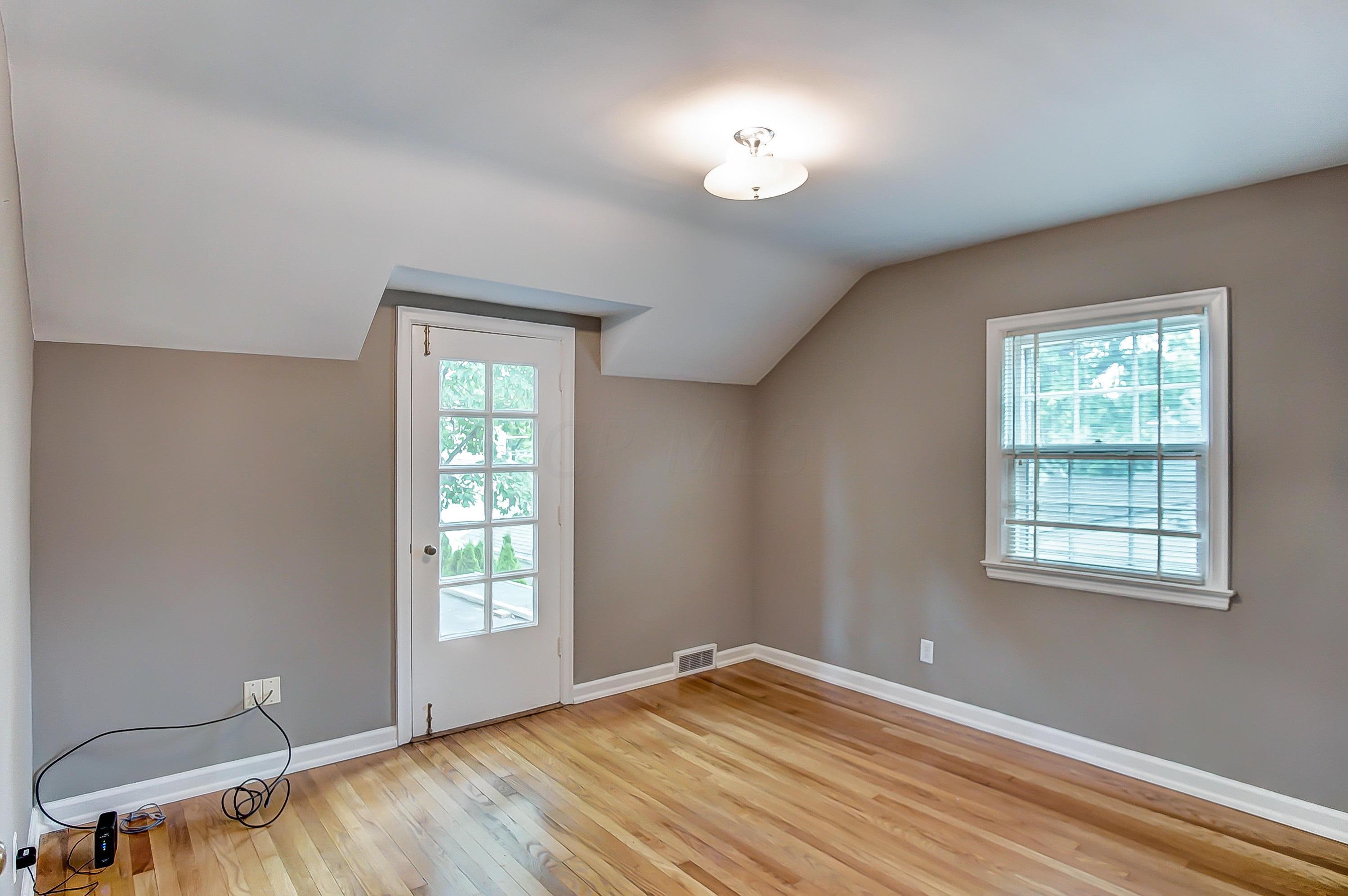 2600 Coventry Road Columbus, OH 43221 - Photo 26 of 42