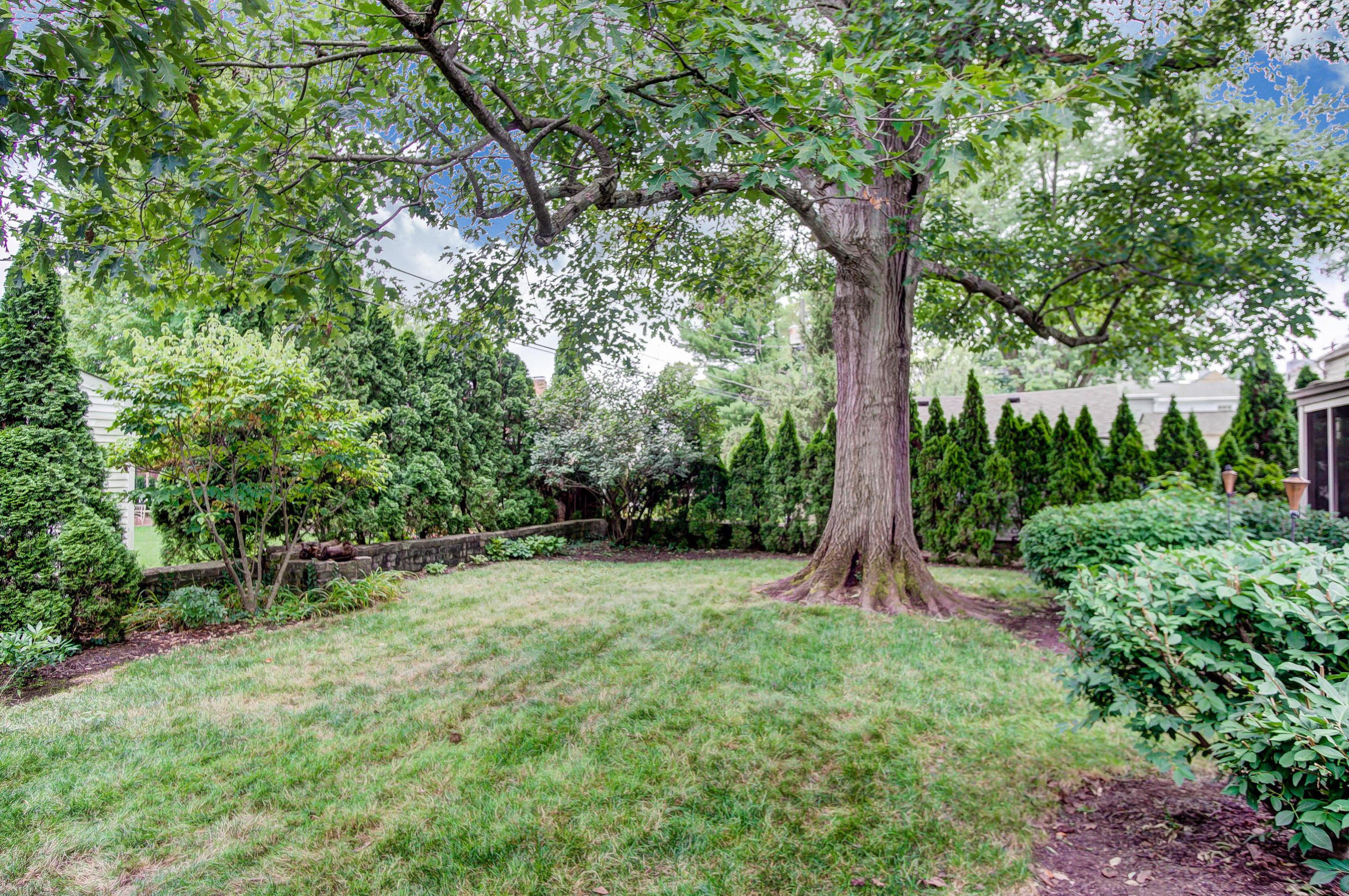 2600 Coventry Road Columbus, OH 43221 - Photo 37 of 42