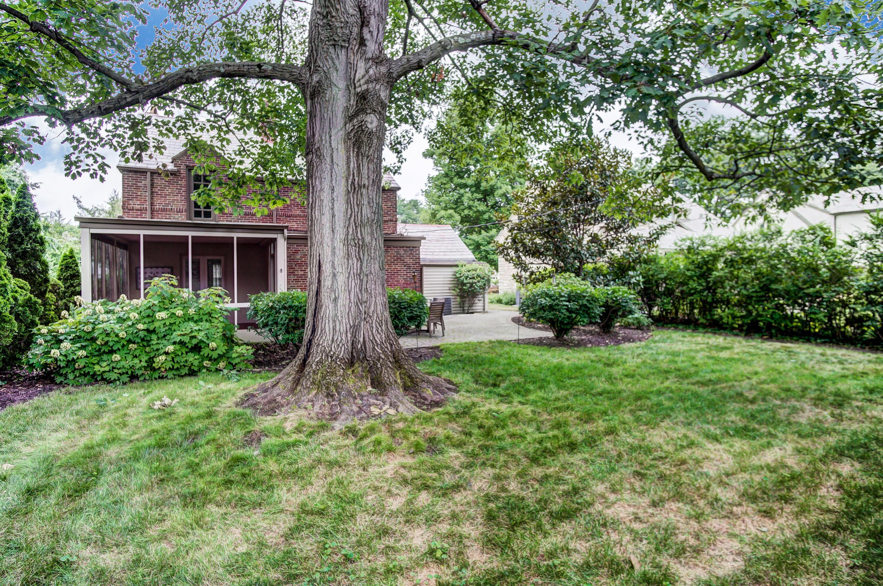 2600 Coventry Road Columbus, OH 43221 - Photo 39 of 42