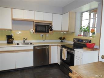 85 Highgate Road St. Louis, MO 63132 - Photo 8 of 33